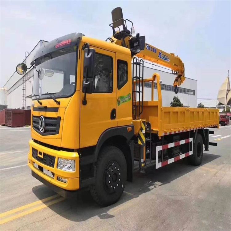 泌阳附近找一辆随车吊出租